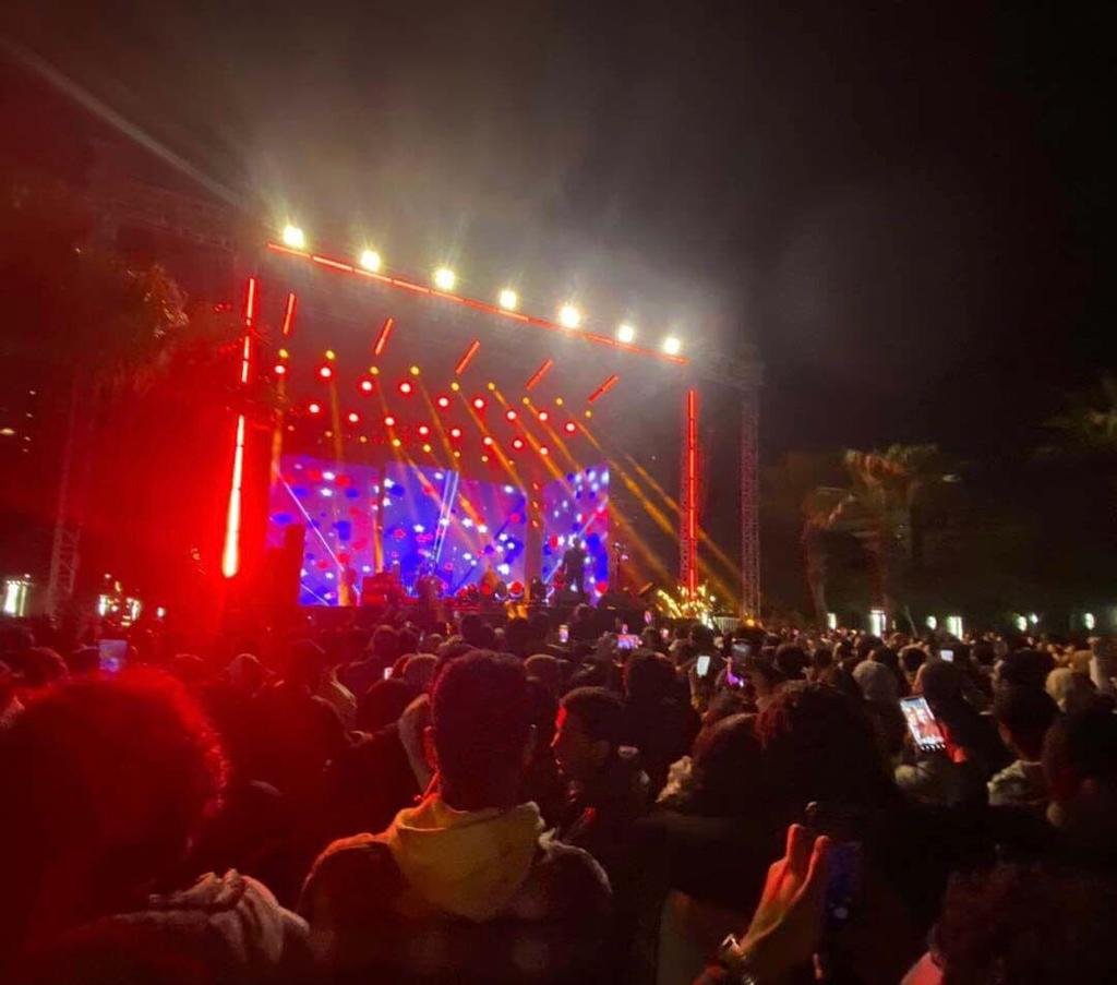 مسار إجباري تحيي حفل فني متميز في حديقة الميريلاند بمصر الجديدة