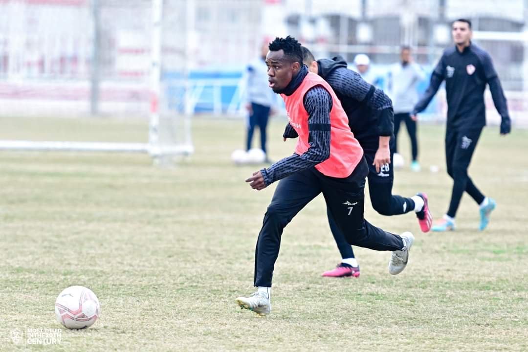 الزمالك يخوض مرانه الأول على ملعب "شهداء بنينا" استعدادا لمواجهة المريخ السوداني