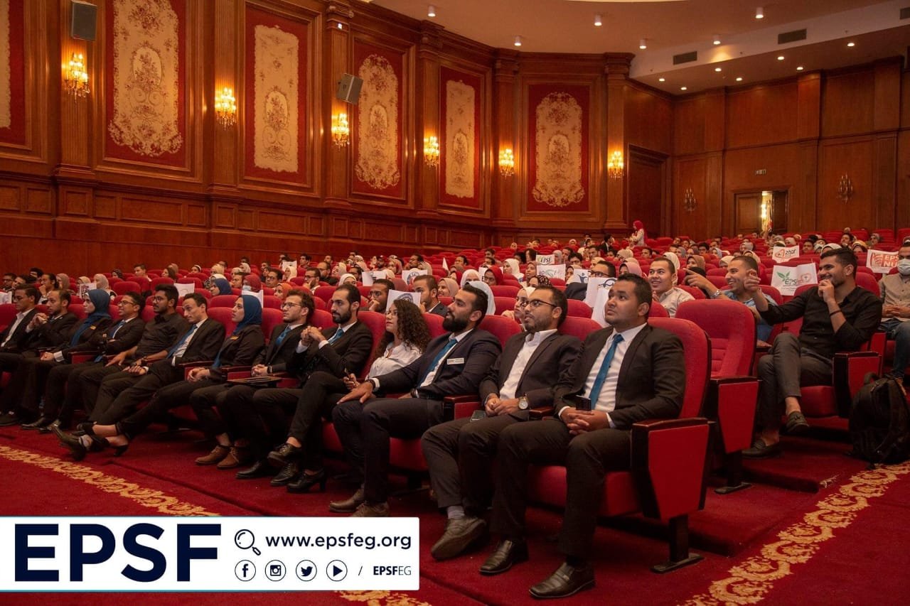 الاتحاد الدولي لطلاب كلية صيدلة يعقد مؤتمرها الثانى