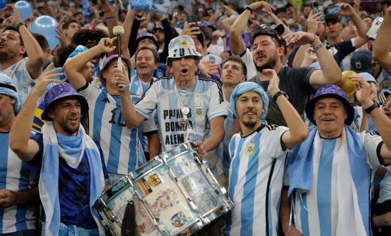 ذا بيست | مارتينيز أفضل حارس.. سكالوني أفضل مدرب.. والأرجنتين أفضل جمهور في العالم