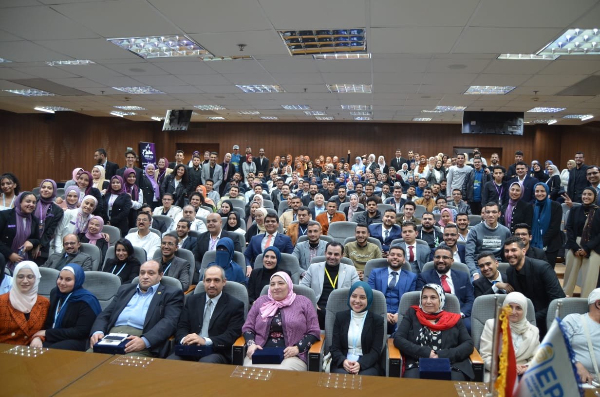 مؤتمر صحفي لطلاب الاتحاد المصري للصيدلة لمناقشة القضايا المتعلقة بالصحة