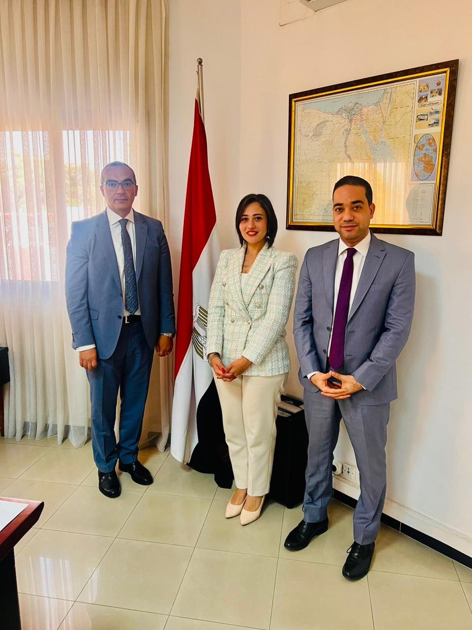 وفد مصري يزور السنغال ويوقع عقود وإتفاقيات تجارية وصناعية مشتركة