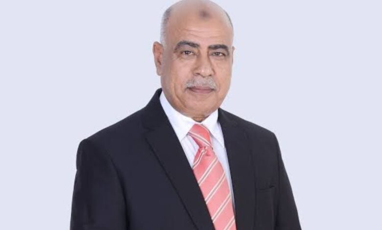 اللواء عبدالنعيم حامد يطالب وزير التعليم العالي بتفعيل دور الجامعات الحكومية والخاصة بحلوان