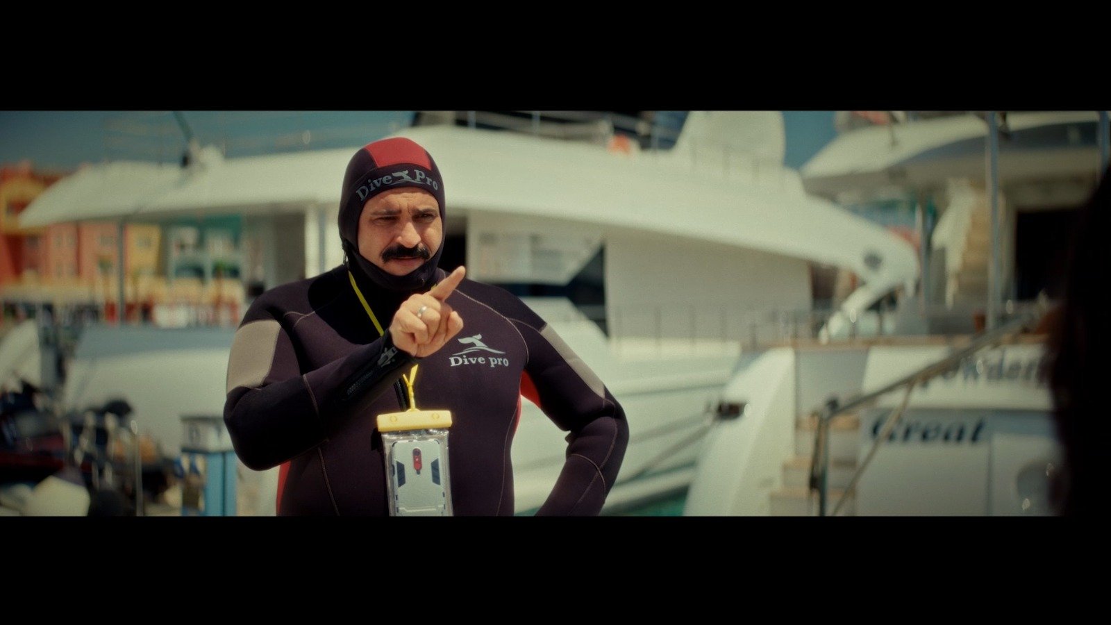 «العميل صفر».. النجم أكرم حسني في مهمة سرية