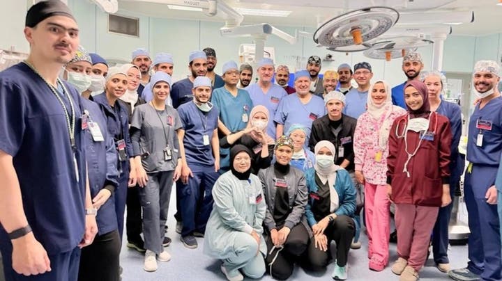 الفريق الطبي